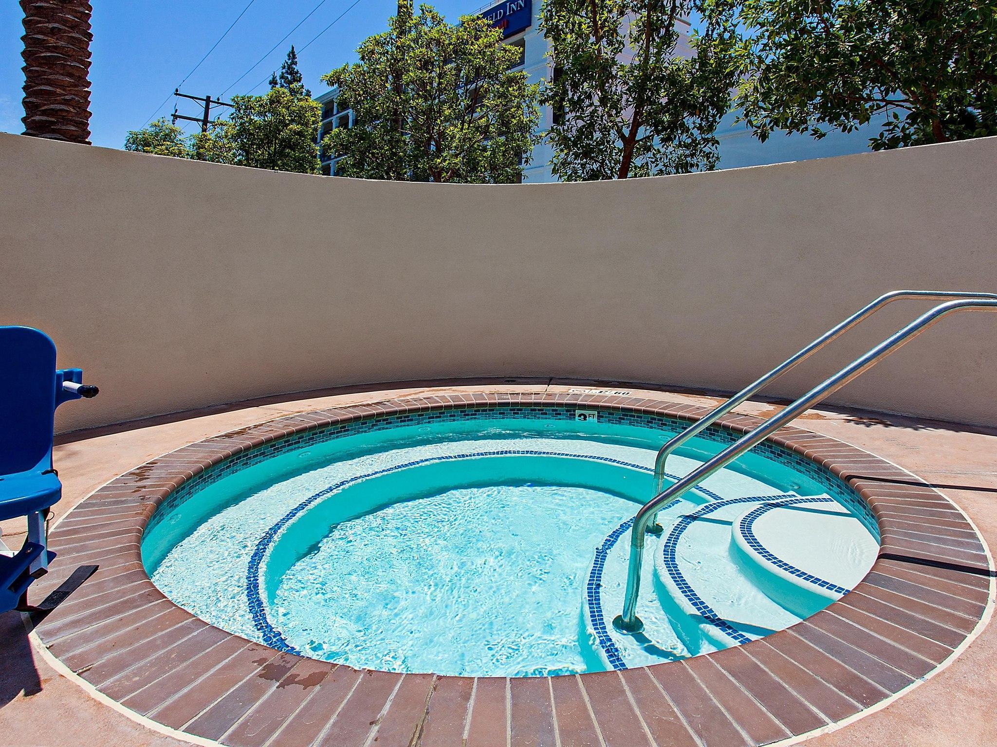 Holiday Inn Express & Suites Anaheim Resort Area, An Ihg Hotel Esterno foto